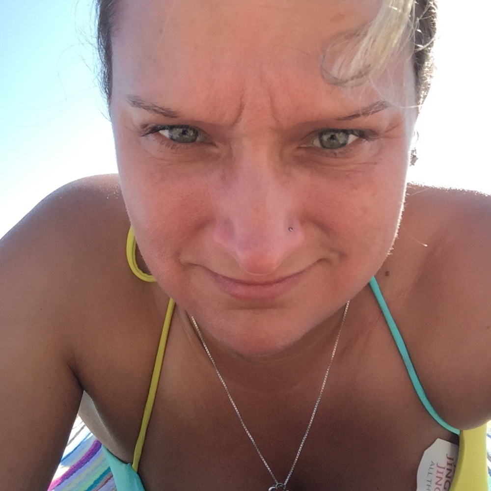 Meet your Posher, Jenn
